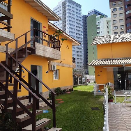 Cozinha Equipada Em Apartamento Para Alugar Em Torres Rs エクステリア 写真