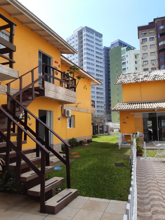 Cozinha Equipada Em Apartamento Para Alugar Em Torres Rs エクステリア 写真