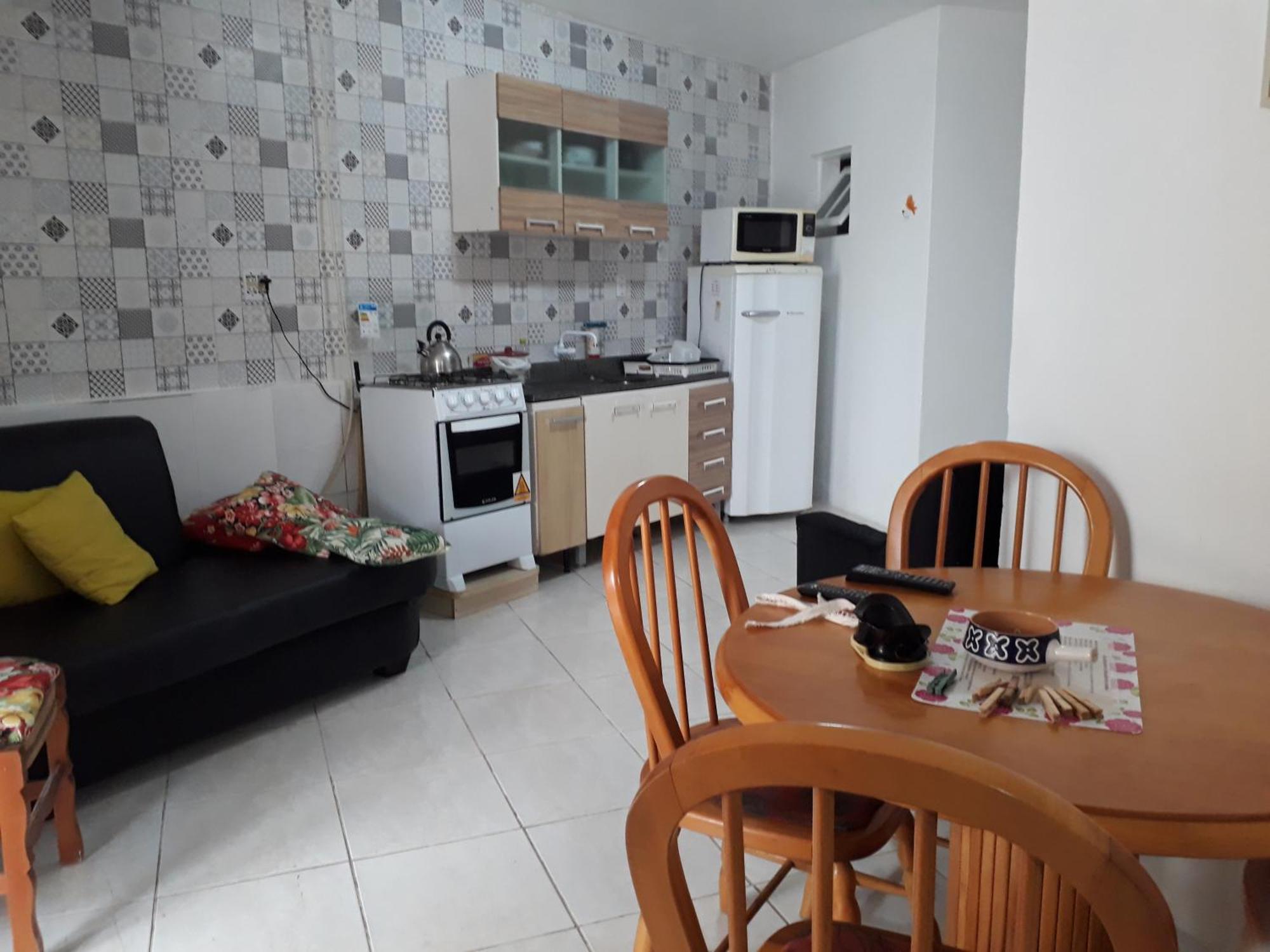 Cozinha Equipada Em Apartamento Para Alugar Em Torres Rs 部屋 写真